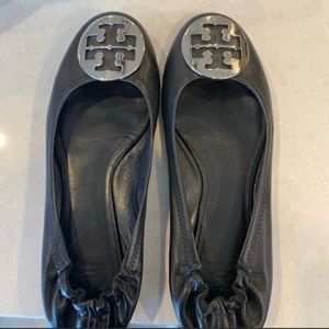Tory Burch flat black shoes